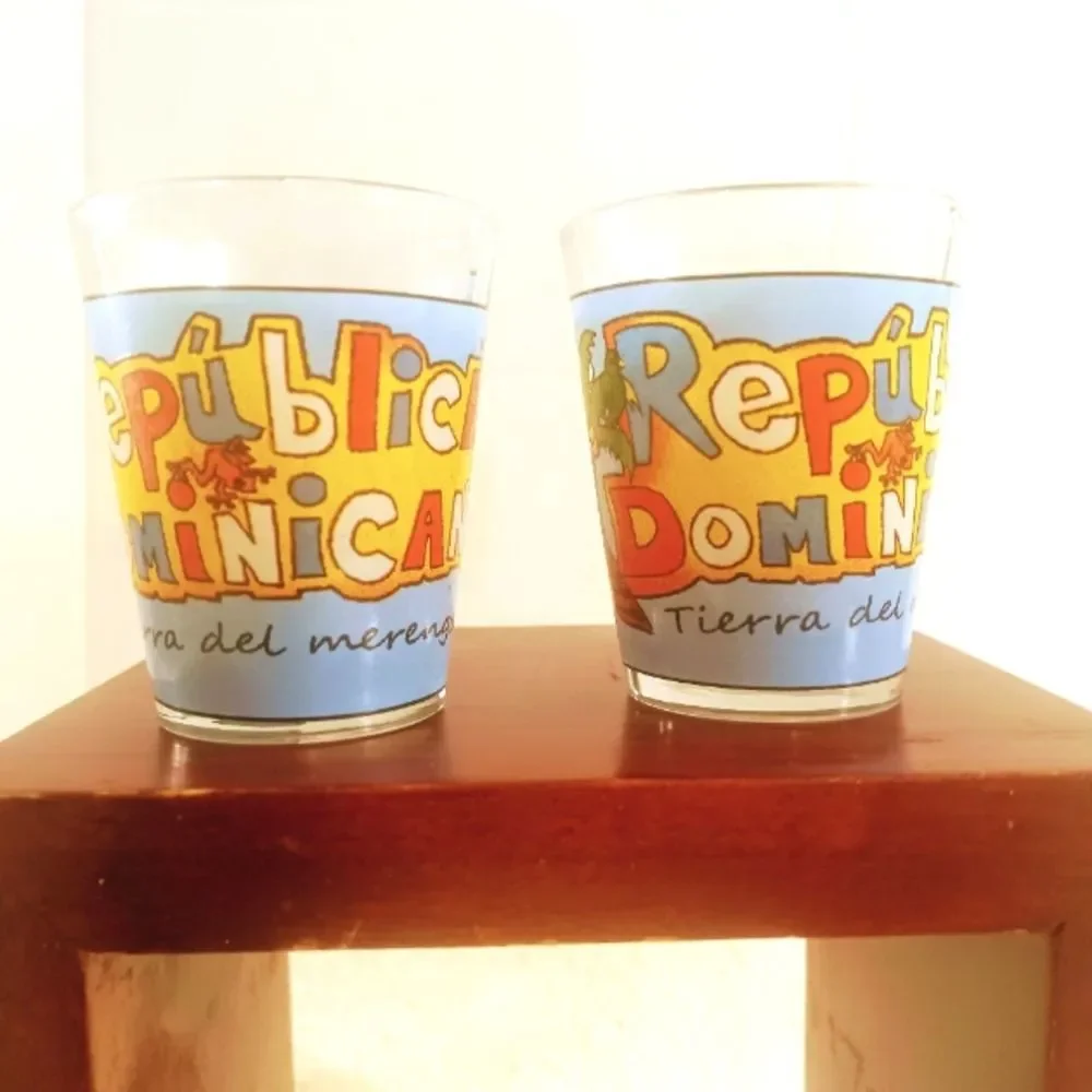 Republica Dominican Shot Glasses